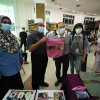 Majlis Penyerahan Perca Kain Kepada Komuniti Oleh South Island Garment (21)